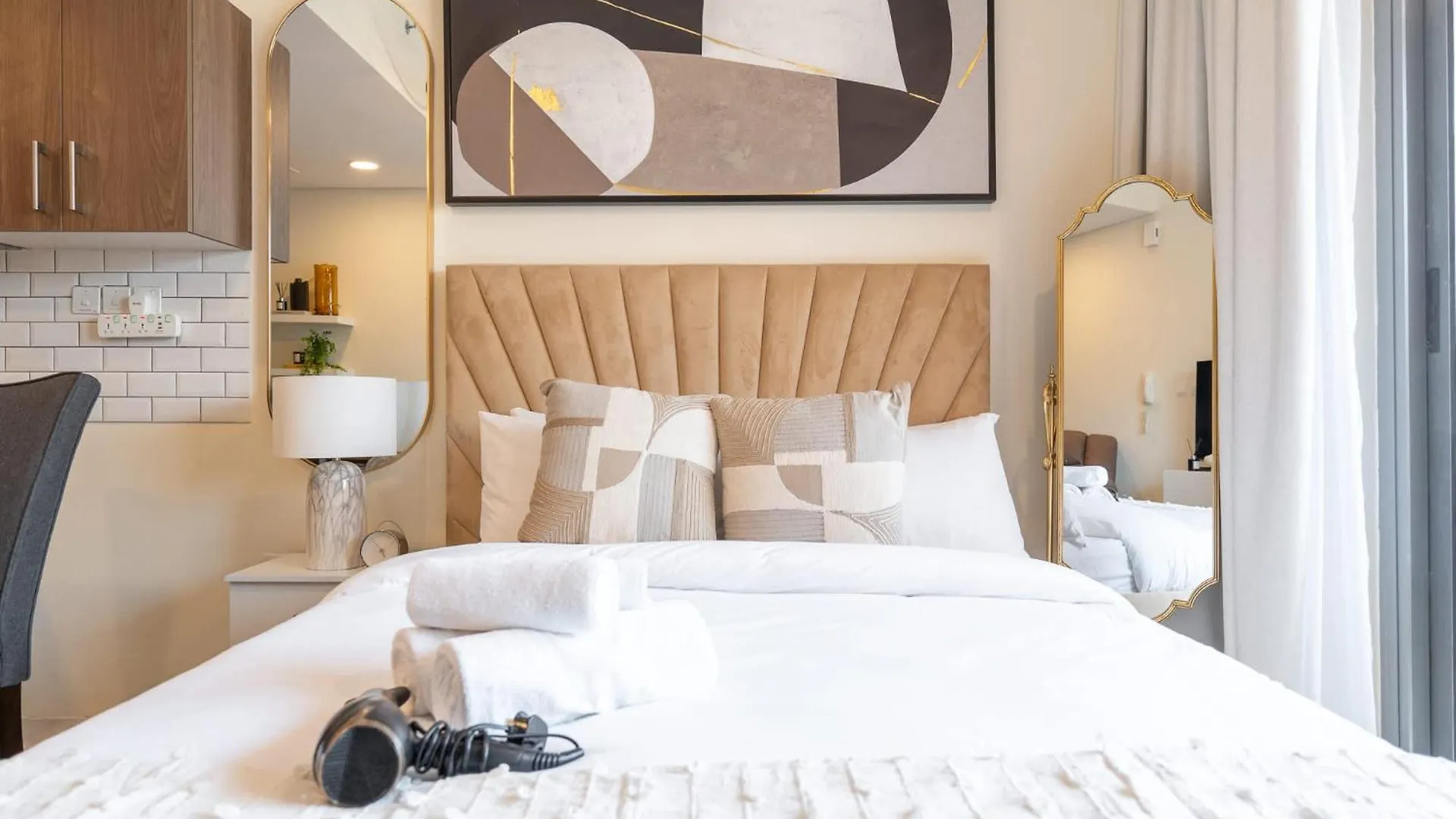 Utterly Mesmerizing Studio In Jvc Dubai
